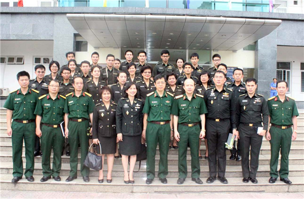 Đoàn Học viện Quân y Phramongkitklao - Thái Lan thăm và làm việc tại Học viện Quân y và Viện Bỏng Quốc gia